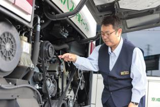 大型二種路線バス運転士