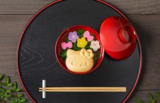 ハローキティとのコラボ商品も当社の人気商品です。