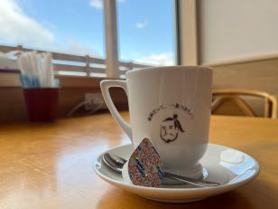 カフェのホール・接客スタッフ