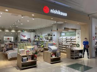 寝具やインテリア用品の接客・販売スタッフ