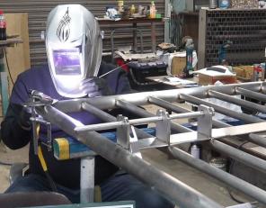 建築金物製造・加工
