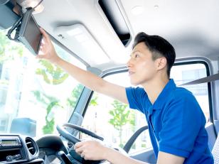 大型トラック運転手