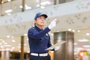 施設警備スタッフ