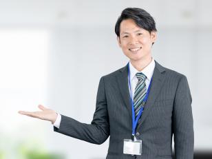 ショールームでの接客販売