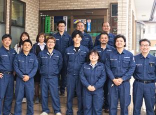 設備工事の施工管理スタッフ