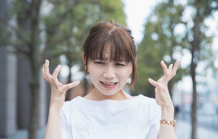 バイトで無断欠勤をしてしまった。正しい対処法とは